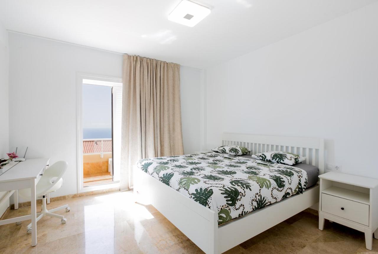 Residencial Playa De La Arena Apartment Puerto de Santiago  Exterior photo